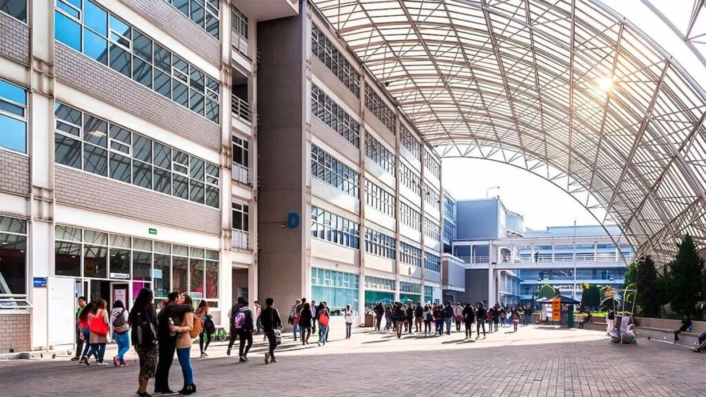 Universidades construidas por Carlos Slim en México